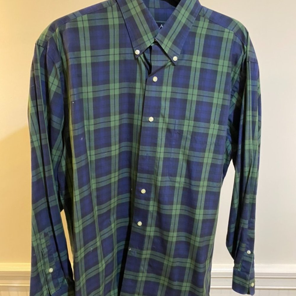 Vintage winter plaid button up